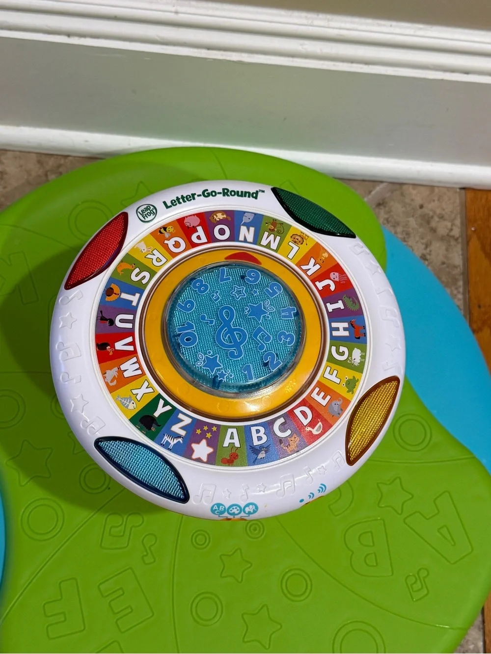 Leapfrog Interactive Alphabet Spinner Learning Toy - Green & Blue Sit & Spin